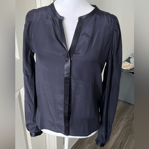Maje Navy Blue Buttoned SILK  Blouse with Mandarin Collar - Picture 2 of 12